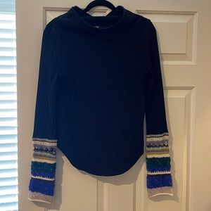 Free people black long sleeve turtleneck sweater fun colored sleeves size large
